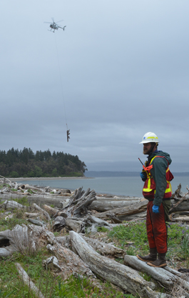 Helicopter assistance to restoration effort